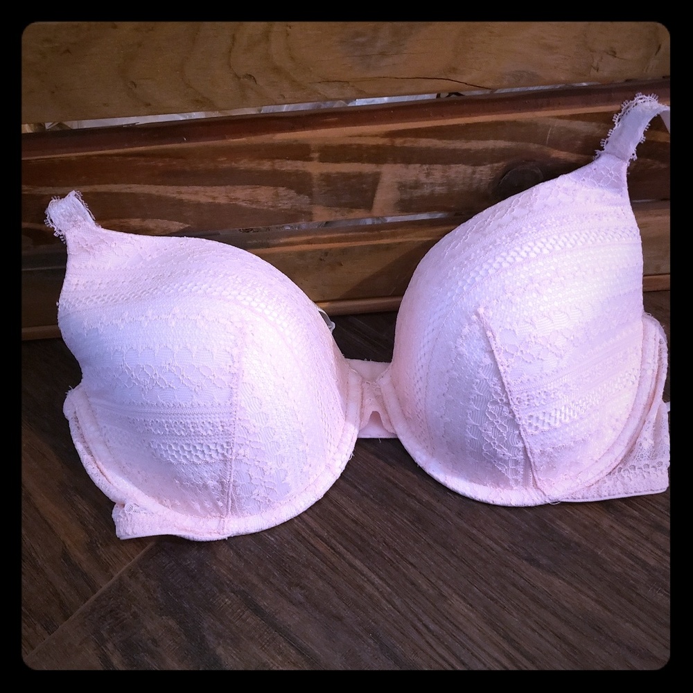 Victoria Secret Lined Perfect Coverage Bra!